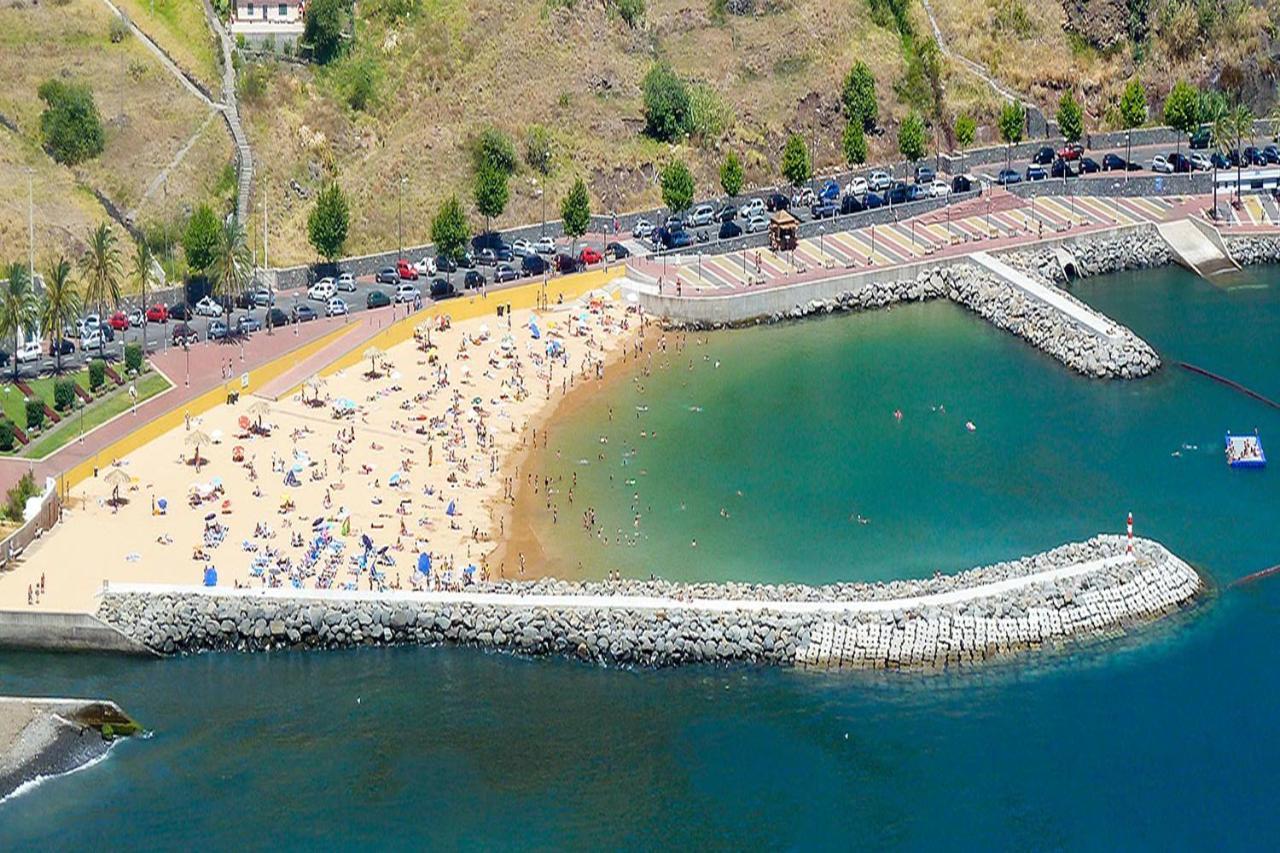 Sunny Beach Machico Apartment By Hr Madeira Esterno foto